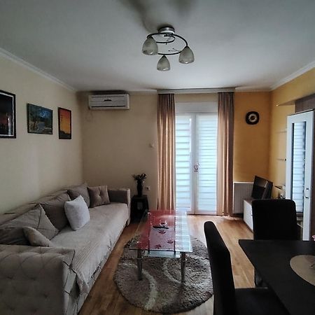Apartman Mali Raj Vrnjačka Banja Esterno foto
