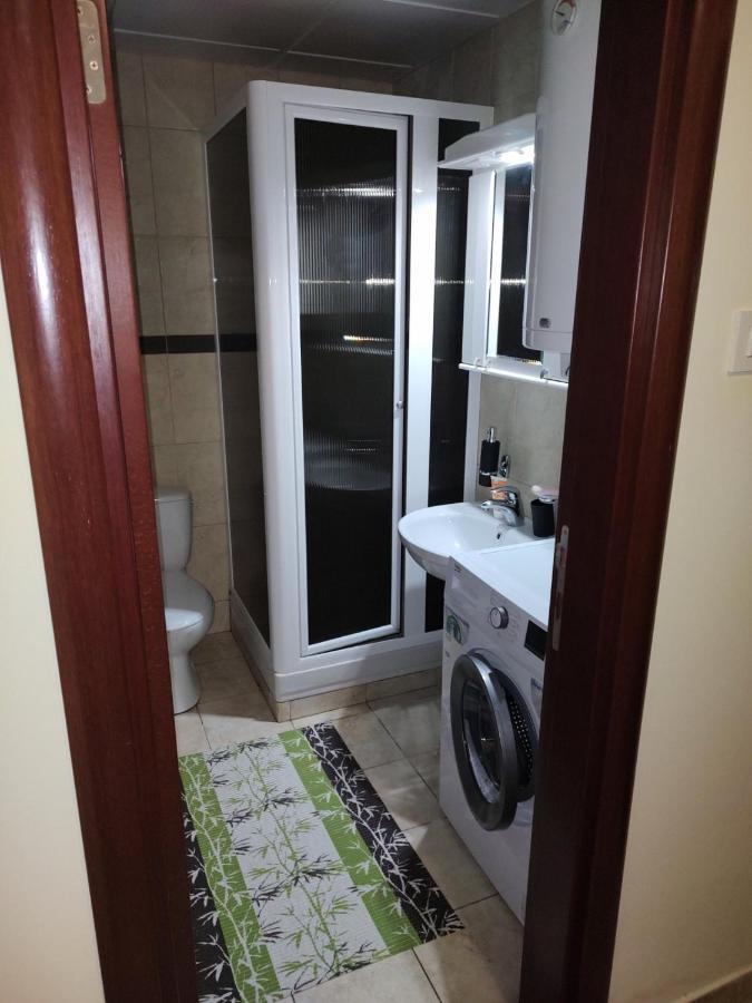 Apartman Mali Raj Vrnjačka Banja Esterno foto
